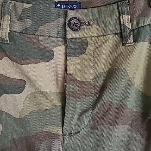 J. CREW Straight Leg Pants In Camo Size 4 - Picture 3 of 7